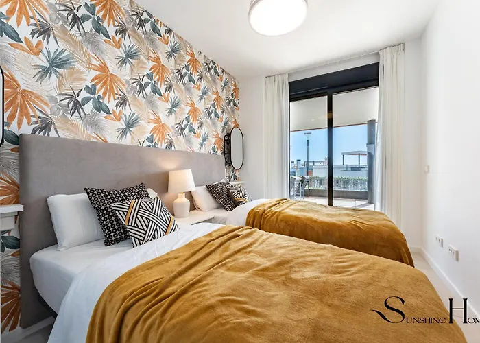 Luxury Escape With Pools, Gym & Sauna Daire Fuengirola