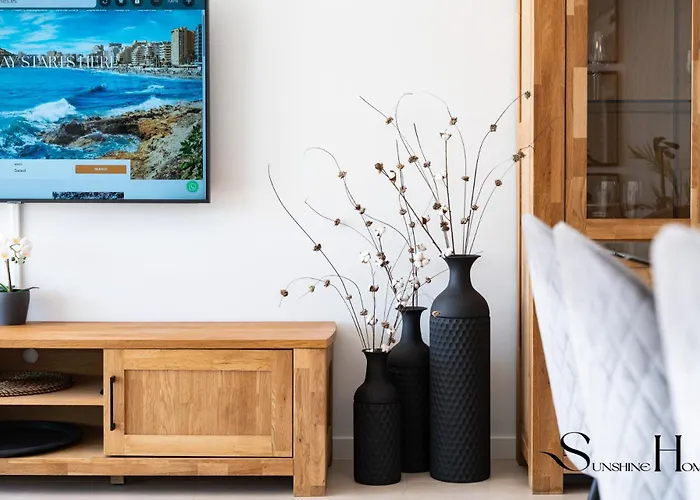 Luxury Escape With Pools, Gym & Sauna Fuengirola