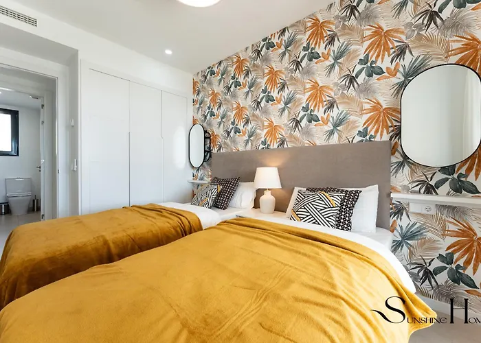 Luxury Escape With Pools, Gym & Sauna Fuengirola