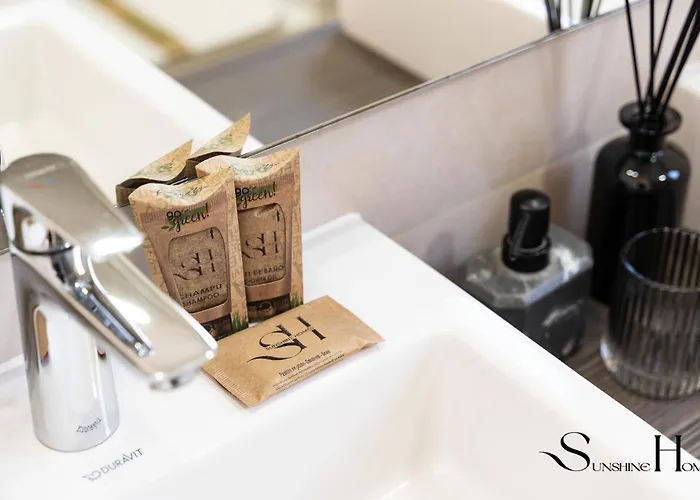 Luxury Escape With Pools, Gym & Sauna フエンヒロラ